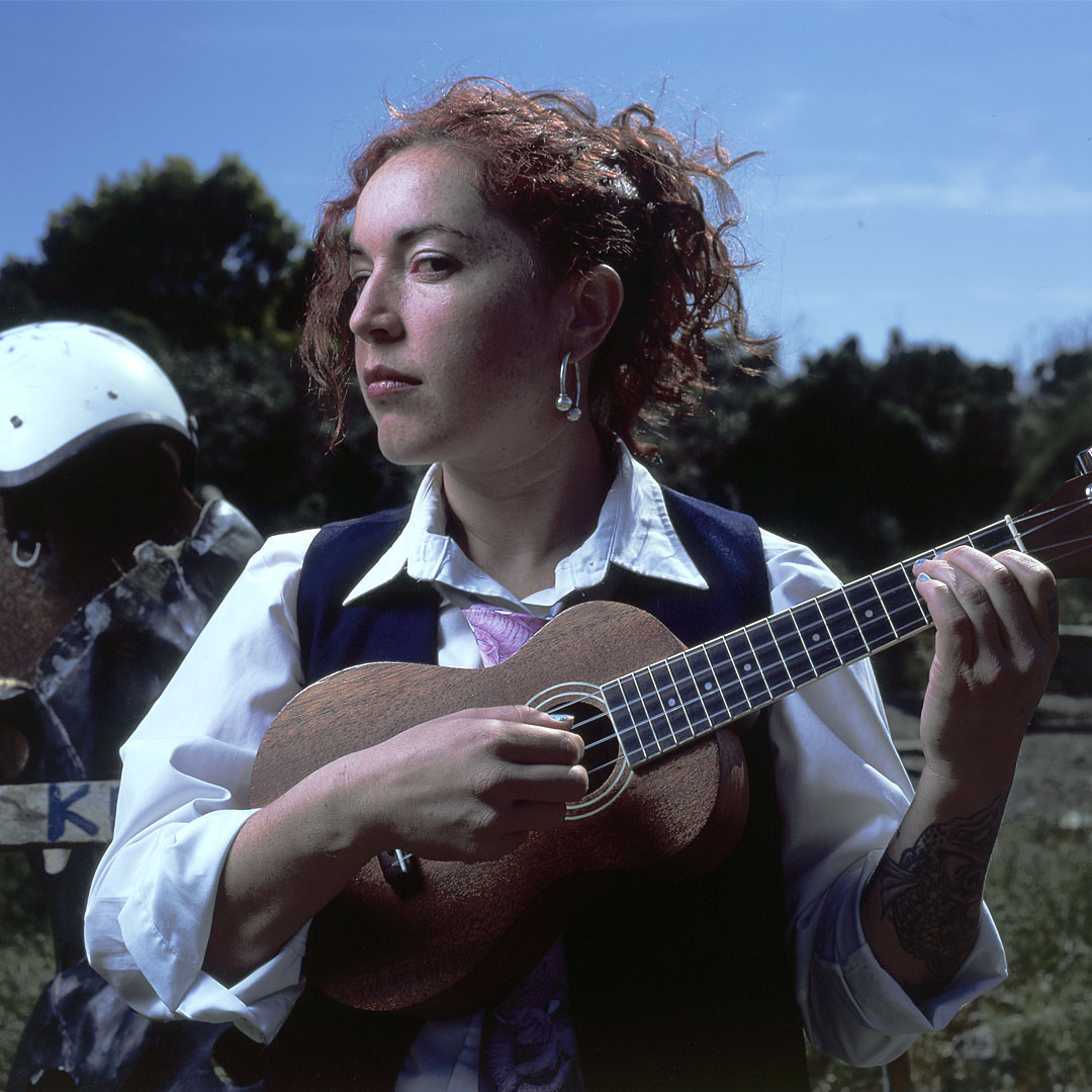 Estrella with ukelele